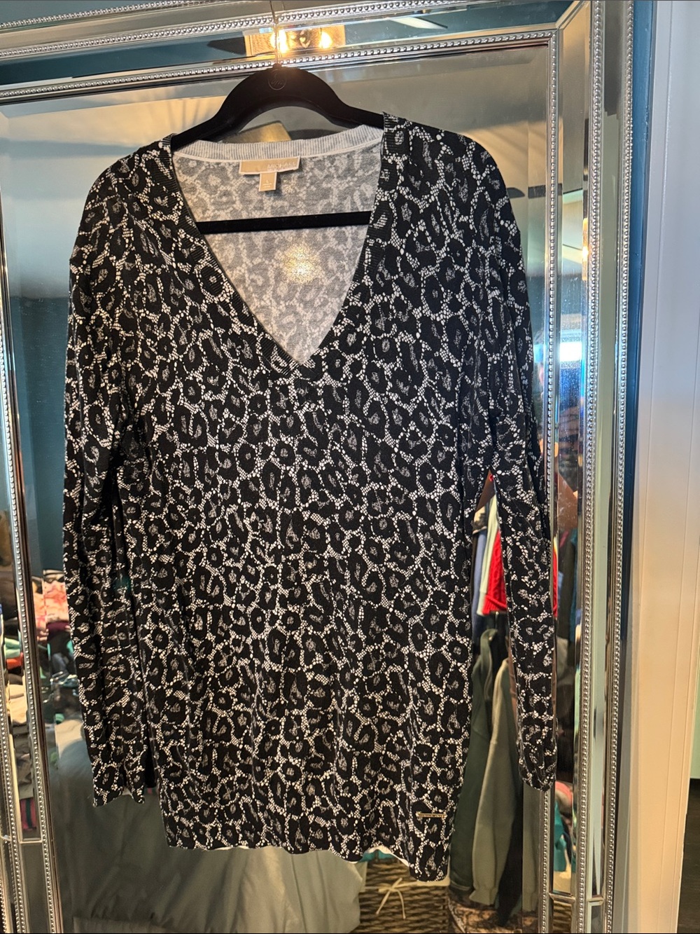 MICHAEL Michael Kors Black and White Leopard V-Neck Sweater